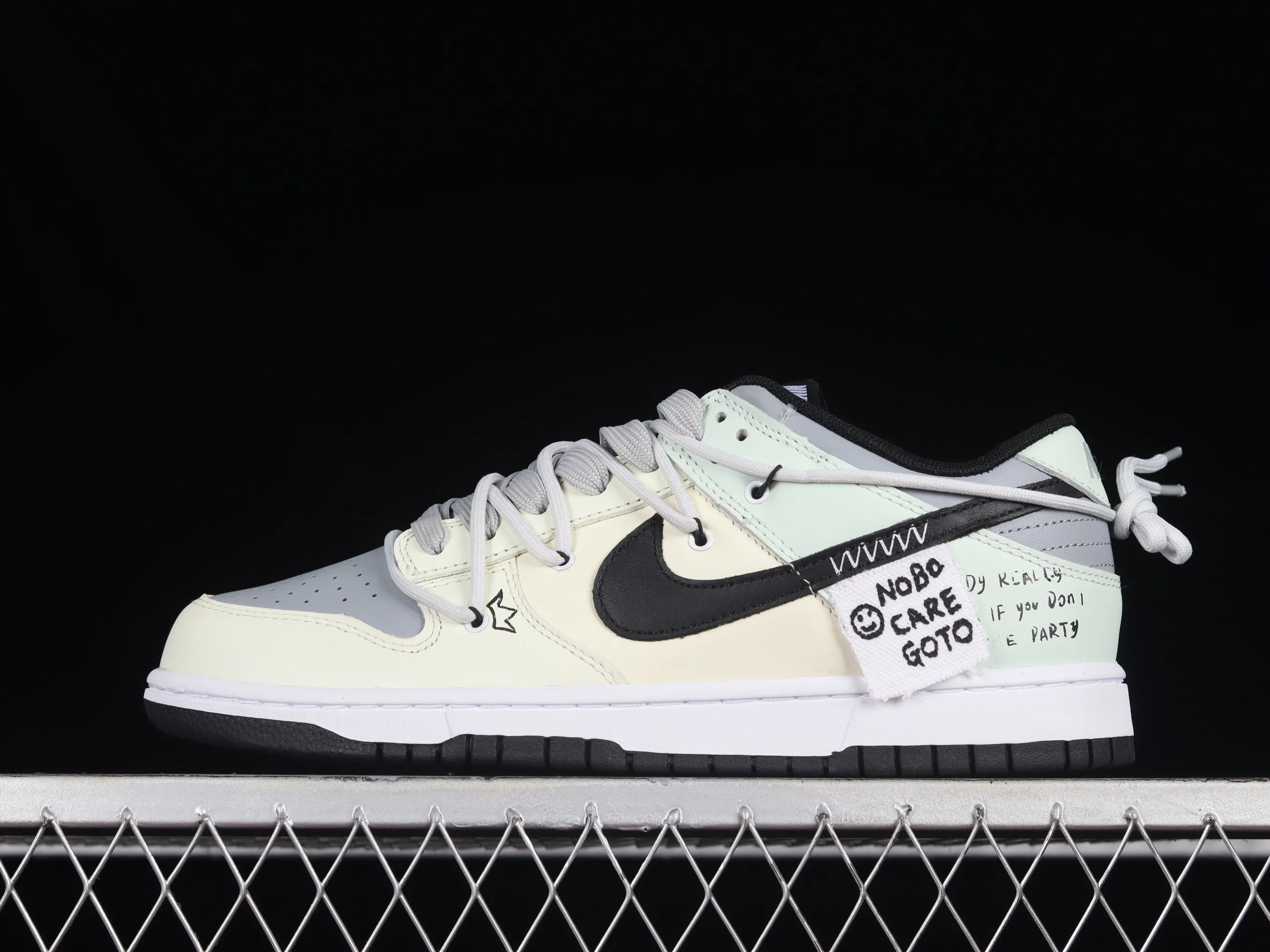 All categories Nk SB Dunk series Nk SB Dunk Low low-top sneakers Nk SB Dunk Low SB smashed backboard fashion casual sneakers DD1391-100